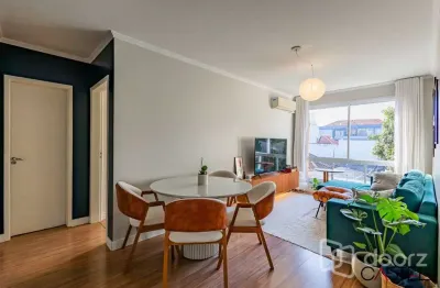 Apartamento com 2 quartos à venda na avenida érico veríssimo, 1330, menino deus, porto alegre, 60 m2 por r$ 319.900