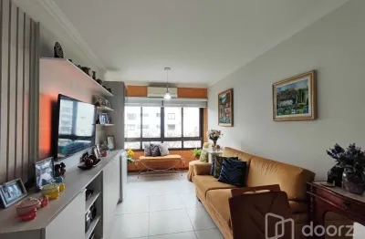 Apartamento com 2 quartos à venda na rua chile, 450, jardim botânico, porto alegre, 69 m2 por r$ 735.000
