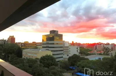 Apartamento com 4 quartos à venda na rua são francisco da califórnia, 93, higienópolis, porto alegre, 214 m2 por r$ 1.900.000