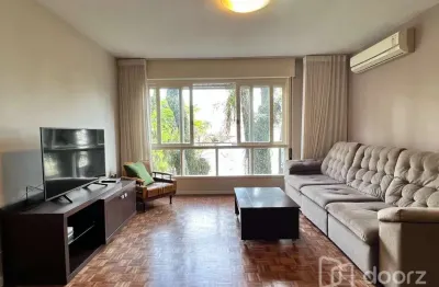 Apartamento com 3 quartos à venda na rua coronel joaquim pedro salgado, 165, rio branco, porto alegre, 101 m2 por r$ 649.000