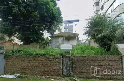 Terreno à venda na rua professor bertrand russel, 104, vila ipiranga, porto alegre, 360 m2 por r$ 450.000