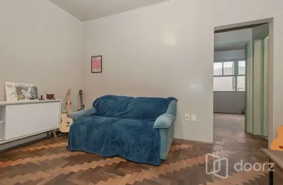 Apartamento com 2 quartos à venda na rua são manoel, 83, rio branco, porto alegre, 67 m2 por r$ 299.000