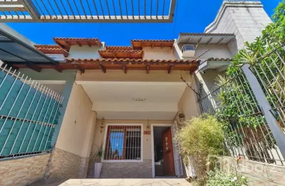Casa com 2 quartos à venda na rua giobatta giuseppe petracco, 219, vila nova, porto alegre, 128 m2 por r$ 349.000