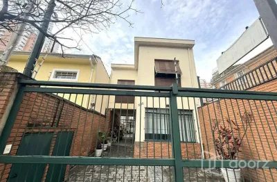 Casa com 9 quartos à venda na rua bartira, 580, perdizes, são paulo, 213 m2 por r$ 2.000.000