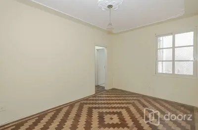 Apartamento com 2 quartos à venda na rua fernandes vieira, 339, bom fim, porto alegre, 58 m2 por r$ 328.000