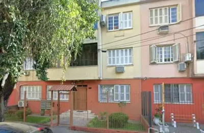 Apartamento com 2 quartos à venda na avenida benno mentz, 105, vila ipiranga, porto alegre, 68 m2 por r$ 265.000