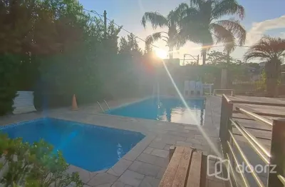 Apartamento com 2 quartos à venda na rua deputado hugo mardini, 1212, jardim itu sabará, porto alegre, 47 m2 por r$ 200.000