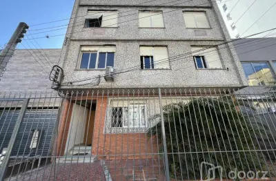 Apartamento com 2 quartos à venda na Avenida Venâncio Aires, 100, Farroupilha, Porto Alegre, 65 m2 por R$ 270.000