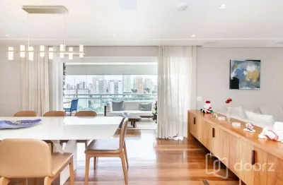 Apartamento com 3 quartos à venda na Rua Embuaçu, 179, Vila Mariana, São Paulo, 188 m2 por R$ 3.290.000