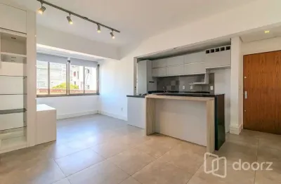 Apartamento com 3 quartos à venda na Rua Roque Calage, 400, Passo da Areia, Porto Alegre, 82 m2 por R$ 550.000