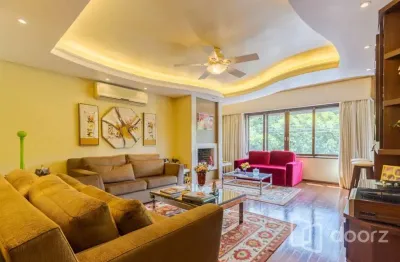 Apartamento com 3 quartos à venda na Travessa Paz, 17, Farroupilha, Porto Alegre, 198 m2 por R$ 1.439.000