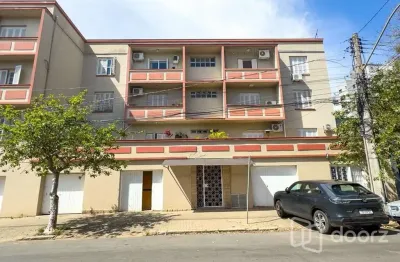 Apartamento com 3 quartos à venda na Rua João Abbott, 577, Petrópolis, Porto Alegre, 77 m2 por R$ 378.990