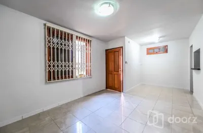 Casa com 3 quartos à venda na Rua João Fernandes Soares, 79, Santa Tereza, Porto Alegre, 75 m2 por R$ 310.000