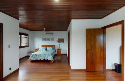 Casa com 3 quartos à venda na rua tobias barreto, 369, partenon, porto alegre, 190 m2 por r$ 590.000