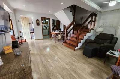 Casa sobrado a venda na divisa dos bairros jardim itu e jardim planalto em porto alegre