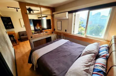 Ótimo apartamento mobiliado à venda no centro histórico de porto alegre com garagem junto à ufrgs