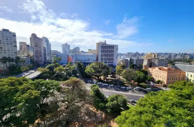 Ótimo apartamento mobiliado à venda no centro histórico de porto alegre com garagem junto à ufrgs