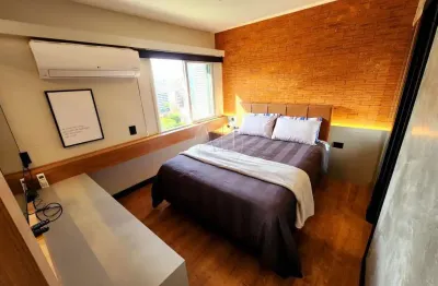 Ótimo apartamento mobiliado à venda no centro histórico de porto alegre com garagem junto à ufrgs