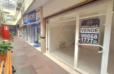 Loja térrea com mezanino (espaço escritório ou estoque + banheiro) | 36,40m² privativos, localizada no tradicional Centro Comercial Bom Fim, em ponto estratégico da movimentada Avenida Osvaldo Aranha.