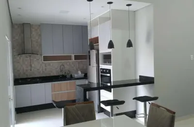 Casa em condomínio fechado com 2 quartos à venda na doutor lauro césar de madureira mestre, 1, jardim residencial jardim, sorocaba por r$ 690.000