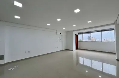 Sala comercial para alugar na rua horácio cenci, 9, parque campolim, sorocaba por r$ 2.500