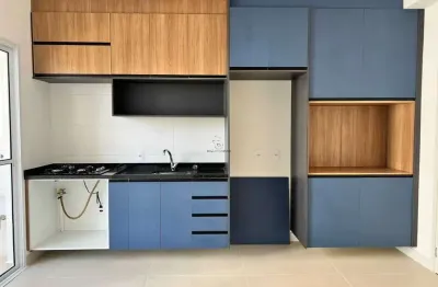 Apartamento com 3 quartos para alugar na Rua Elias Rodrigues Claro, 433, Jardim São Carlos, Sorocaba por R$ 3.200