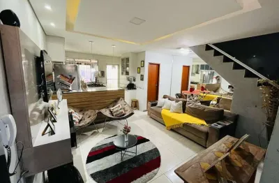 Casa com 2 quartos à venda na Rua dos Crisântemos, Imperial, Santa Luzia