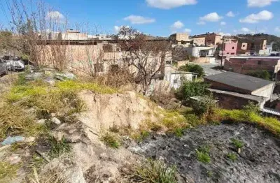 Casa comercial à venda na Rua dos Manacás, Imperial, Santa Luzia