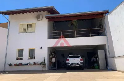 Casa com 3 quartos à venda no parque jambeiro, campinas , 241 m2 por r$ 740.000