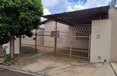 Casa com 2 quartos à venda na Rua Sérgio Balduíno, 415, Jardim Arlindo Laguna, Ribeirão Preto