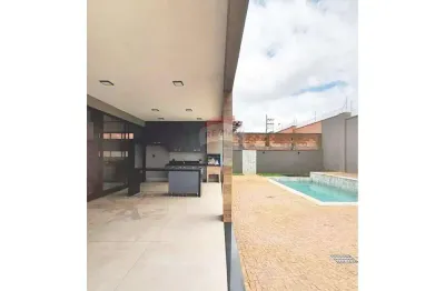 Viva com estilo e conforto no condomínio borda do parque