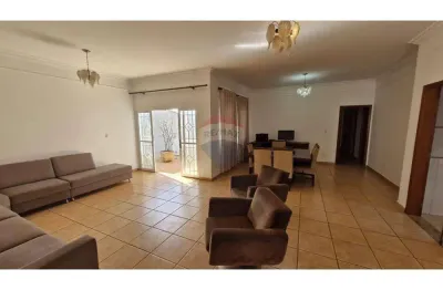 Casa Térrea á Venda com 04 quartos na City Ribeirão em Ribeirão Preto-SP. Casa para Venda na City Ribeirão em Ribeirão Preto-SP.