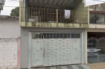 Sobrado +casa nos fundos para venda por r$590.000 no jd são joão