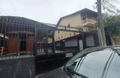 Terreno comercial de 400m² c/ um vagão de trem real temático por r$9.800,00 + iptu