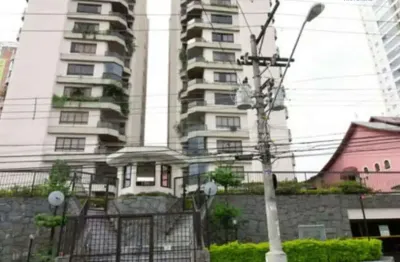 Apartamento em exelente localizaçao com exelente vista  sendo 3 dormitorios com uma suite com closet