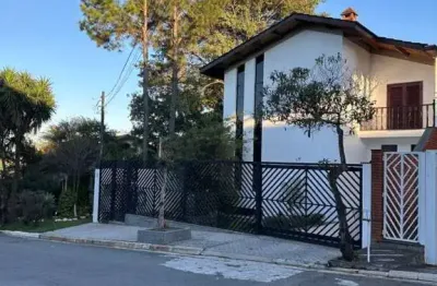 Casa com 5 quartos à venda no Jardim Guapira, São Paulo 