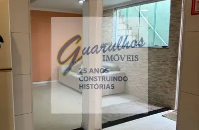 Casa com 2 quartos para alugar na Vila Ayrosa, São Paulo 