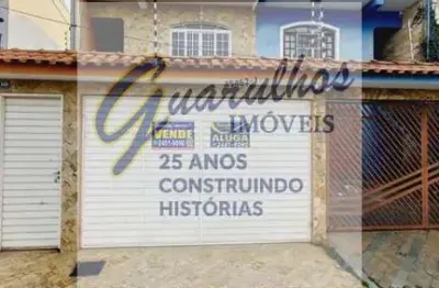 Lindo sobrado com 03 dormitórios sendo uma suíte com. closet,