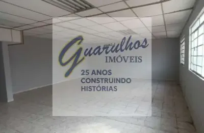 Casa com 3 quartos para alugar na Vila Melliani, Guarulhos 