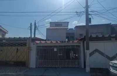 Casa com 2 quartos para alugar no Parque Santo Antônio, Guarulhos 