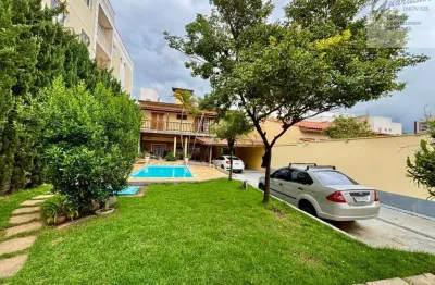 Casa com 3 quartos para alugar no Alvinópolis, Atibaia 