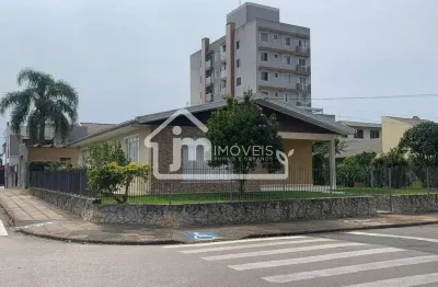 Casa com 3 quartos à venda no Centro, Campo Largo 