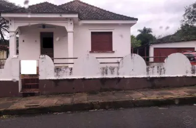 Casa com 3 quartos à venda na Rua Agne, 413, Itararé, Santa Maria