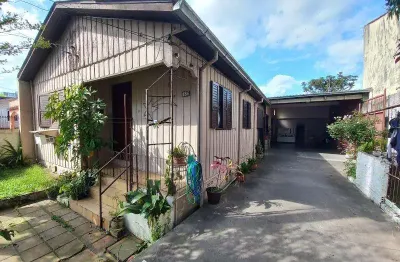Casa com 3 quartos à venda na Rua Heitor Campos, 46, Nossa Senhora Medianeira, Santa Maria