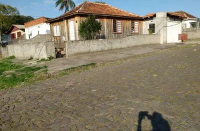 Casa com 2 quartos à venda na Rua Quatorze de Julho, 99, Itararé, Santa Maria
