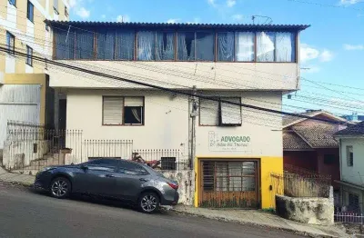 Casa à venda na Rua Conrado Hoffmann, 615, Nossa Senhora de Lourdes, Santa Maria