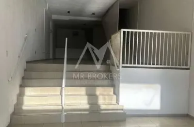 Excelente oportunidade de locação: Sala comercial com 2 salas, 1 banheiro, 210m² na rua Vigário JJRodrigues n835 - Centro Jundiaí-SP!