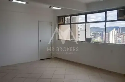 Sala comercial de alto padrão no Edifício Palácio do Comércio - Jundiaí-SP Centro: 1 sala, 64m² - Ideal para investidores!