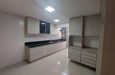 Apartamento com 3 quartos para alugar na cidade alta, piracicaba  por r$ 5.300