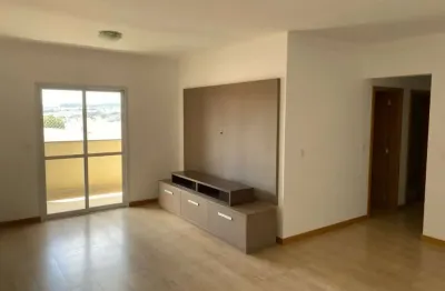Apartamento com 3 quartos para alugar na Rua João Botene, 538, Vila Monteiro, Piracicaba por R$ 4.500